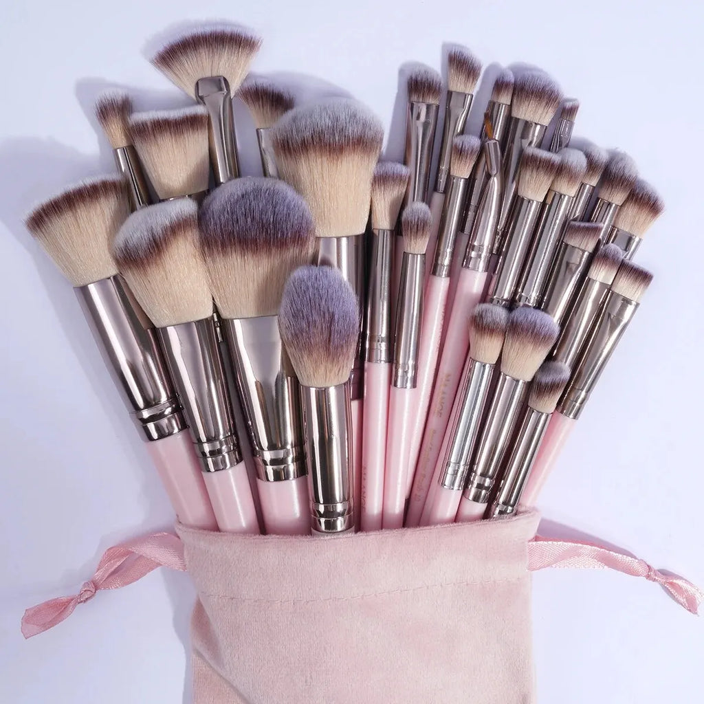 MAANGE 30-Pc Professional Makeup Brush Set with Bag